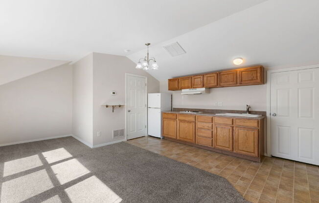 2284 SAINT PAUL DR