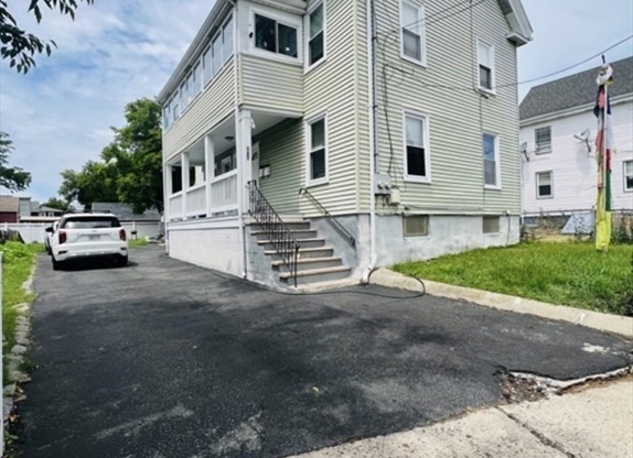 241 PEARL ST