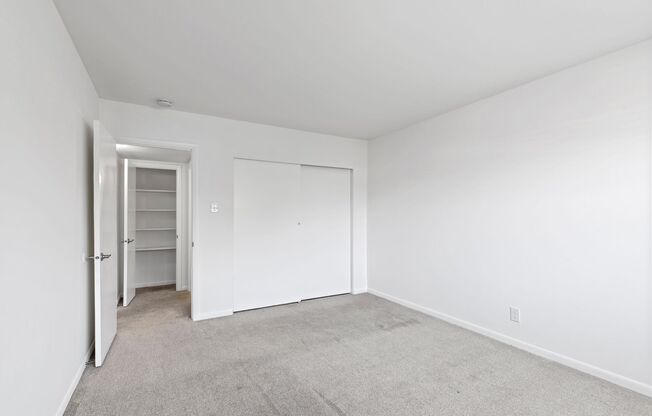 2 beds, 1 bath, 1,173 sqft, $1,745, Unit K04