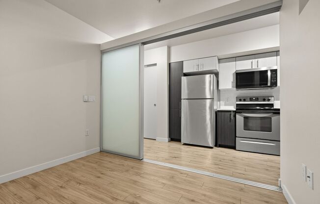 1 bed, 1 bath, 518 sqft, $1,695, Unit 125