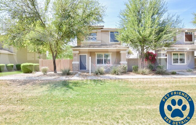 1543 S LONGSPUR LN