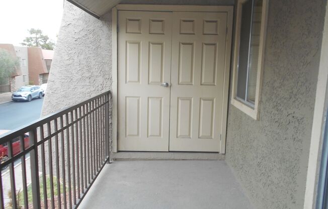 1 bed, 1 bath, $1,250, Unit # 62