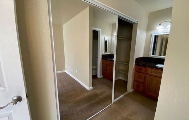 2 beds, 2 baths, 900 sqft, $1,995, Unit 106