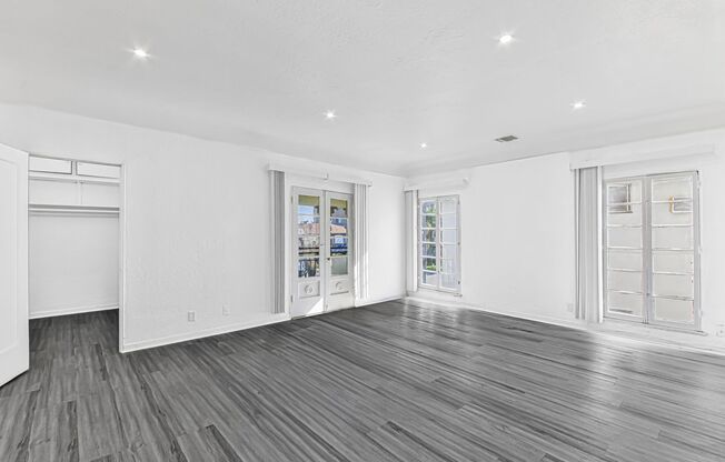 1503 S. Shenandoah St.