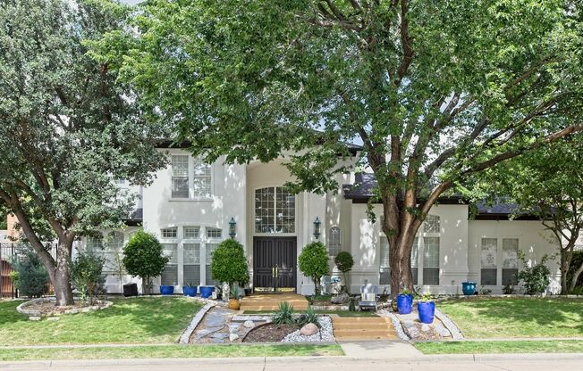 Estate in Lakeside on Preston