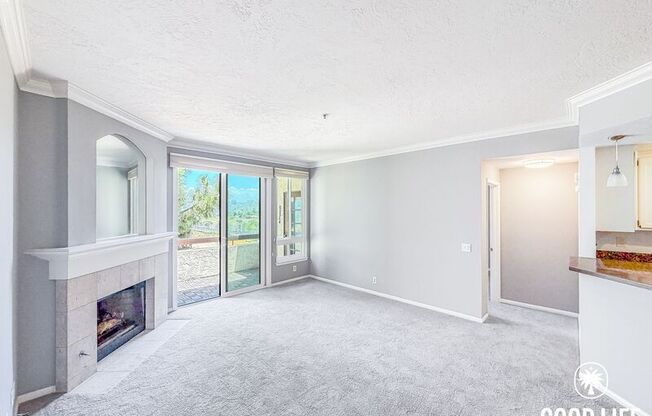 5895 FRIARS RD