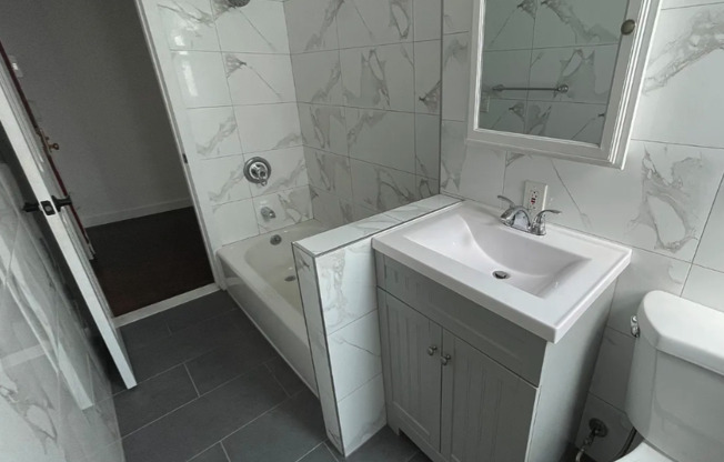 395 SAINT JOHN'S PL