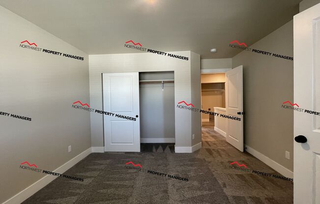 2 beds, 2.5 baths, 1,069 sqft, $1,695, Unit #U-10