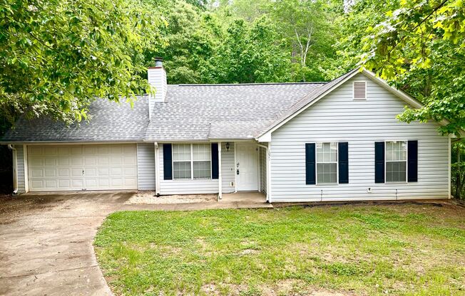 Step into the embrace of comfort and style with this charming 3-bedroom, 2-bathroom haven, situated in the coveted locale of Flowery Branch, GA.