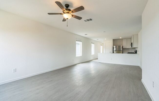 **Summer Special: 2 Weeks Free!!** Brand New Build in St. Hedwig