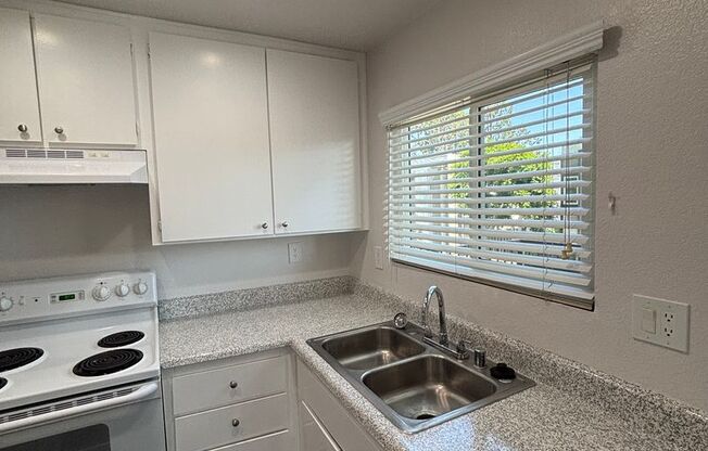 1 bed, 1 bath, 750 sqft, $2,205, Unit 1802