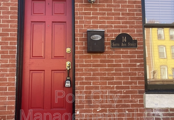 14 S ANN ST