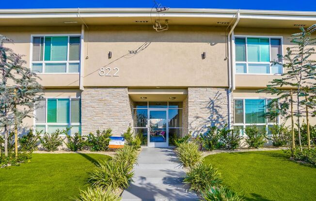 822 N. Inglewood Ave