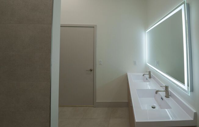 2 beds, 2 baths, 918 sqft, $2,155, Unit 106