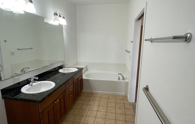 2 beds, 2 baths, $2,400, Unit UNIT 310