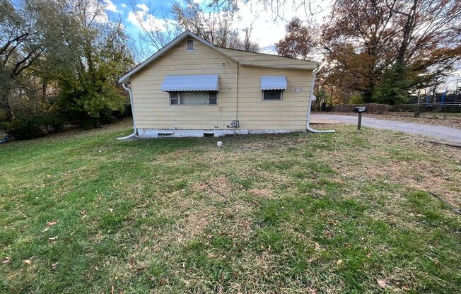 Renovated 3 bedroom 1 Bath with Detached Garage Coming Available!