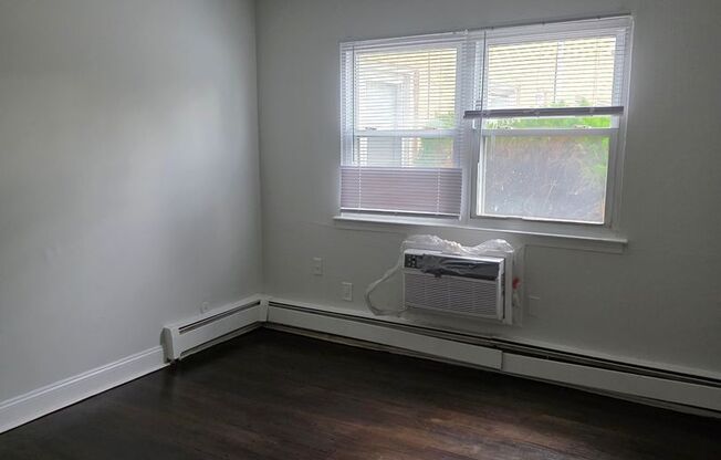 1 bed, 1 bath, 652 sqft, $1,795, Unit 317