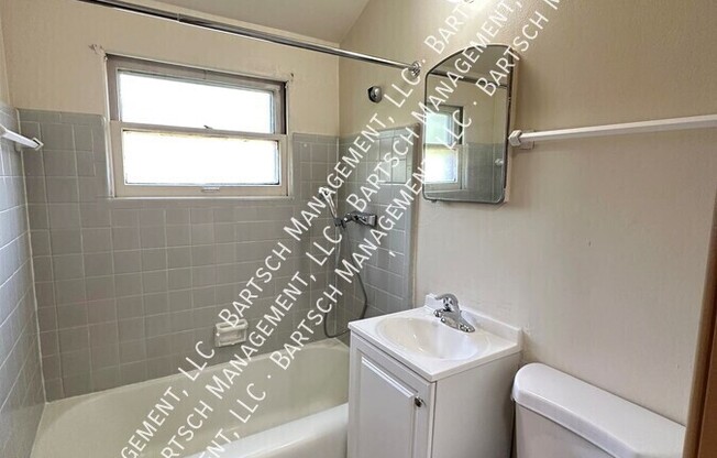 3240 S 49 ST