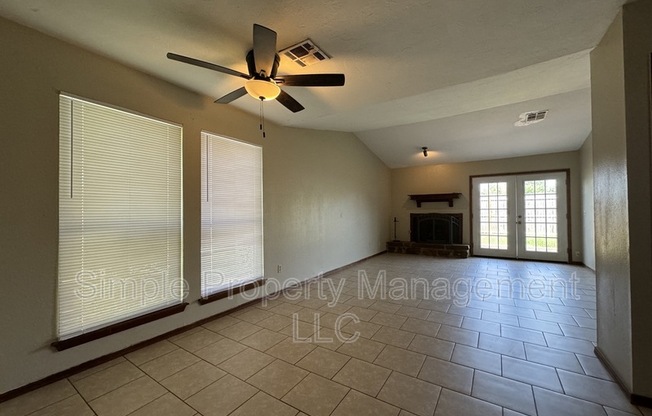 2 beds, 2 baths, 1,080 sqft, $1,150