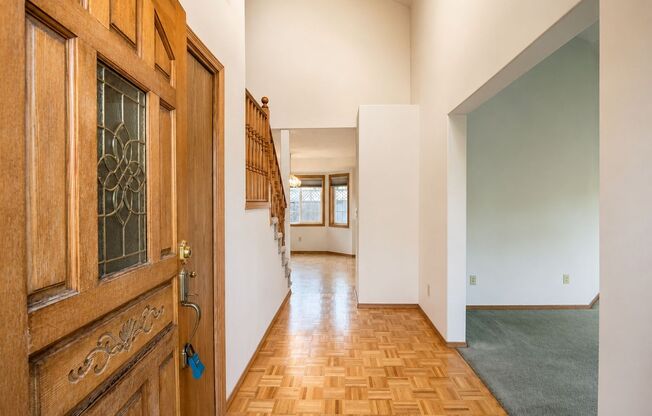 Spacious Kelso Home for Lease w/ Additional Shop Space - 226 Sparks Dr Kelso, WA