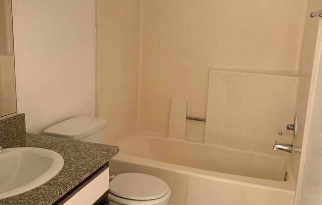 2 beds, 2 baths, 1,000 sqft, $2,654, Unit 306
