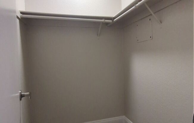 1 bed, 1 bath, 720 sqft, $1,247.5, Unit CA 1330-218