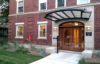 2926 Porter St NW Unit 203