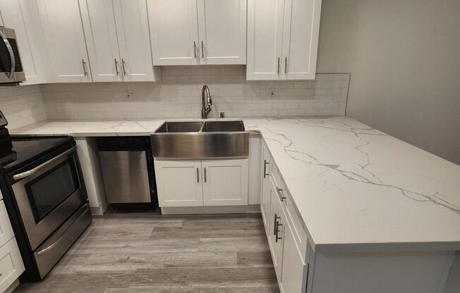 1 bed, 1 bath, 908 sqft, $2,550, Unit 304