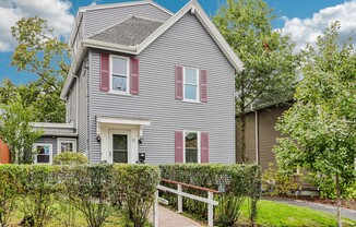 3 beds, 2.5 baths, 1,628 sqft, $3,800