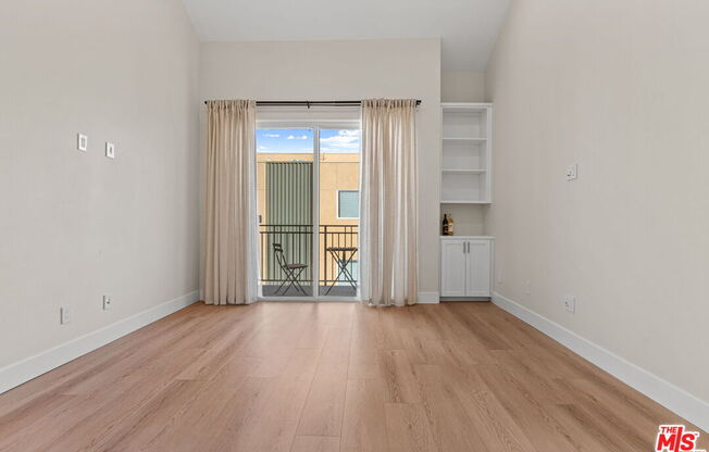 1 bed, 1 bath, 690 sqft, $3,100, Unit 314