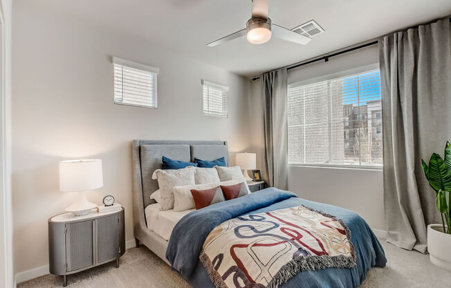 2 beds, 2 baths, 1,099 sqft, $1,665