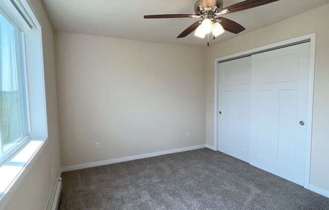 2 beds, 1 bath, 938 sqft, $1,345, Unit ST 1419-12