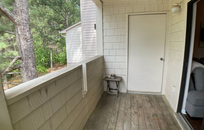 2 beds, 2 baths, $1,595, Unit Unit 1A32