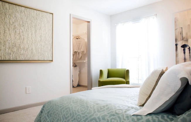 Spacious Bedroom | Trailpoint Apartments at The Woodlands