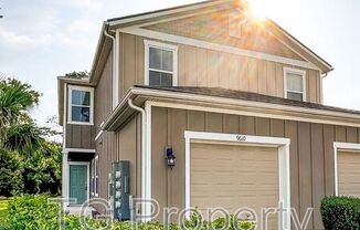 9610 Baylin Ct