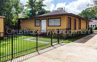 Charming Duplex with Fenced Backyard in Mills 50 District