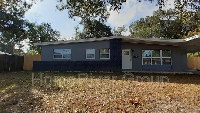 6110 PERRINE DR