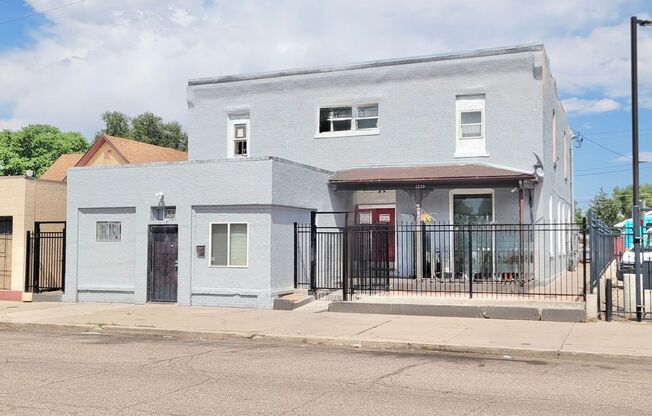 1230 E EVANS AVE