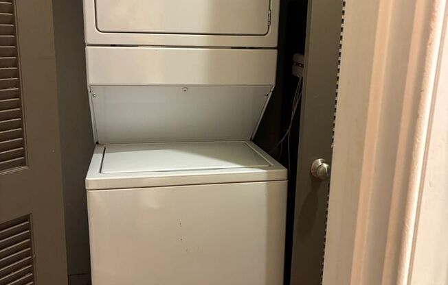 1 bed, 1 bath, 624 sqft, $1,195, Unit Apt 116