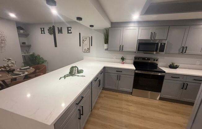 3 beds, 2 baths, $2,200