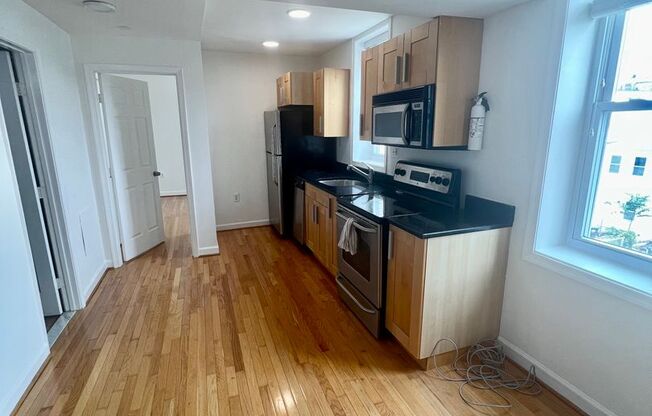 Charming 1-Bedroom in Eckington, DC – Prime Location at North Capitol & Rhode Island Corridor!