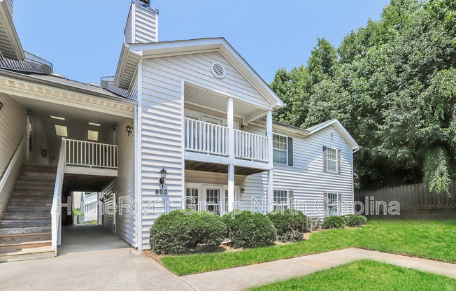802 MOULTRIE CT