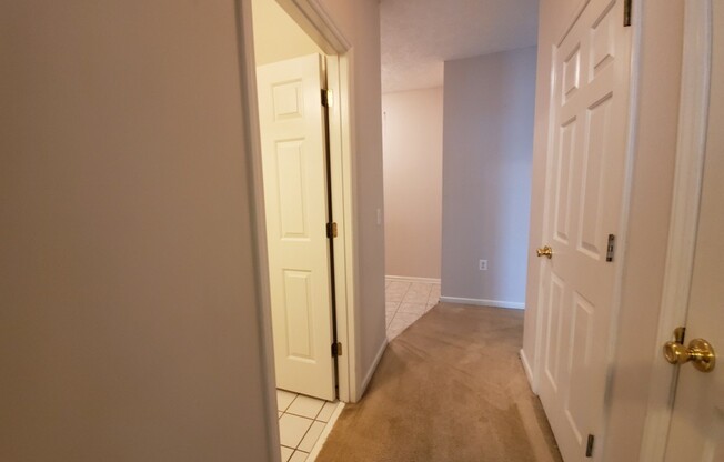 3 beds, 2 baths, $1,400