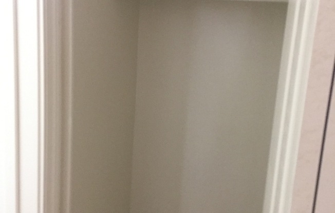 2 beds, 1 bath, 950 sqft, $1,225, Unit 116