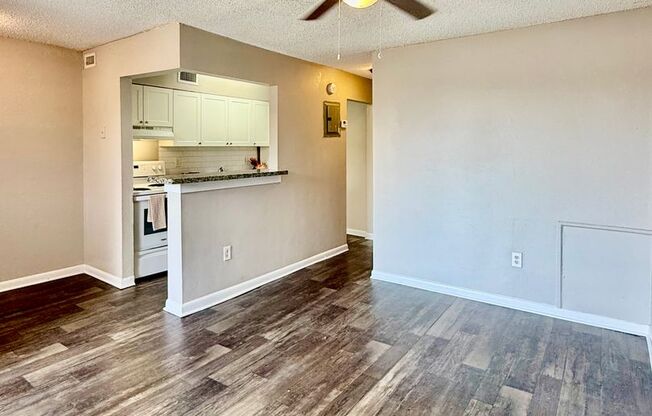 1 bed, 1 bath, 600 sqft, $1,049, Unit 3729-15 A, Tyson