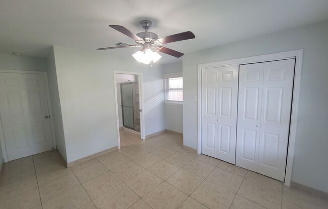 3 beds, 2 baths, $2,500