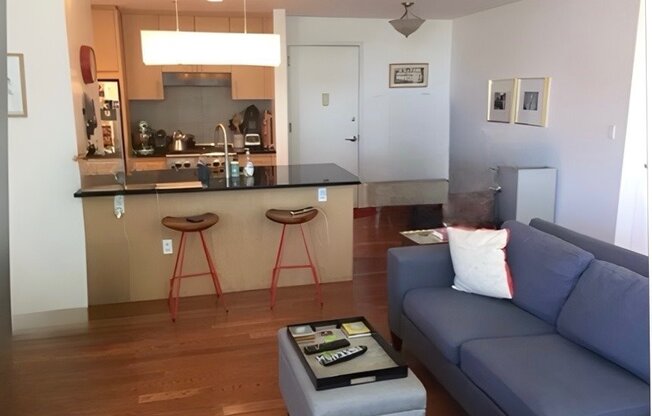 4815 11 ST
