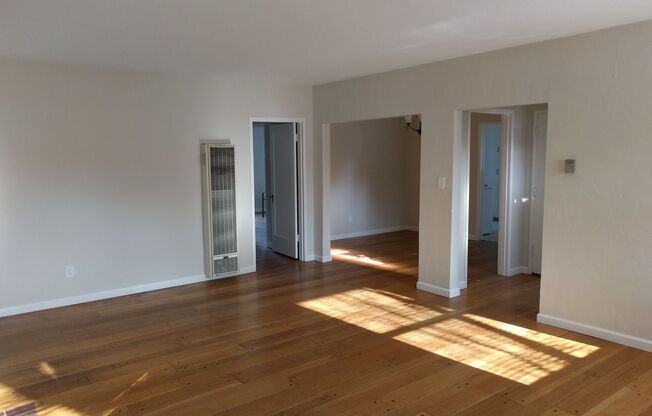 2 beds, 1 bath, $3,500