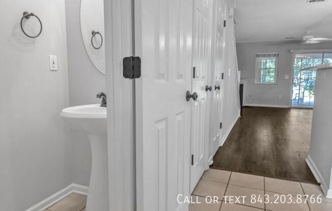 8100 SHADOW OAK DR