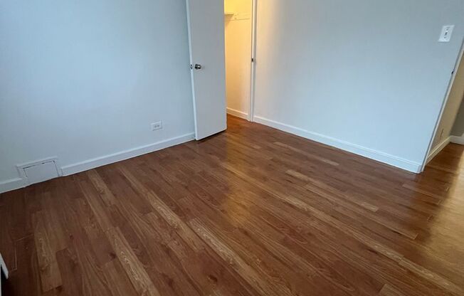 1 bed, 1 bath, 613 sqft, $995, Unit AS K-3